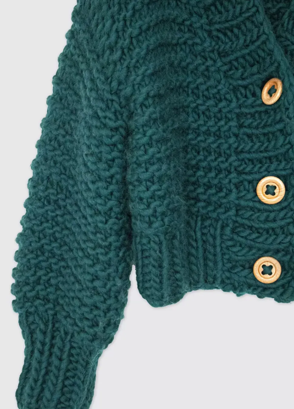 We Are Knitters Avocado Cardigan Kit| Cardigan & Vests
