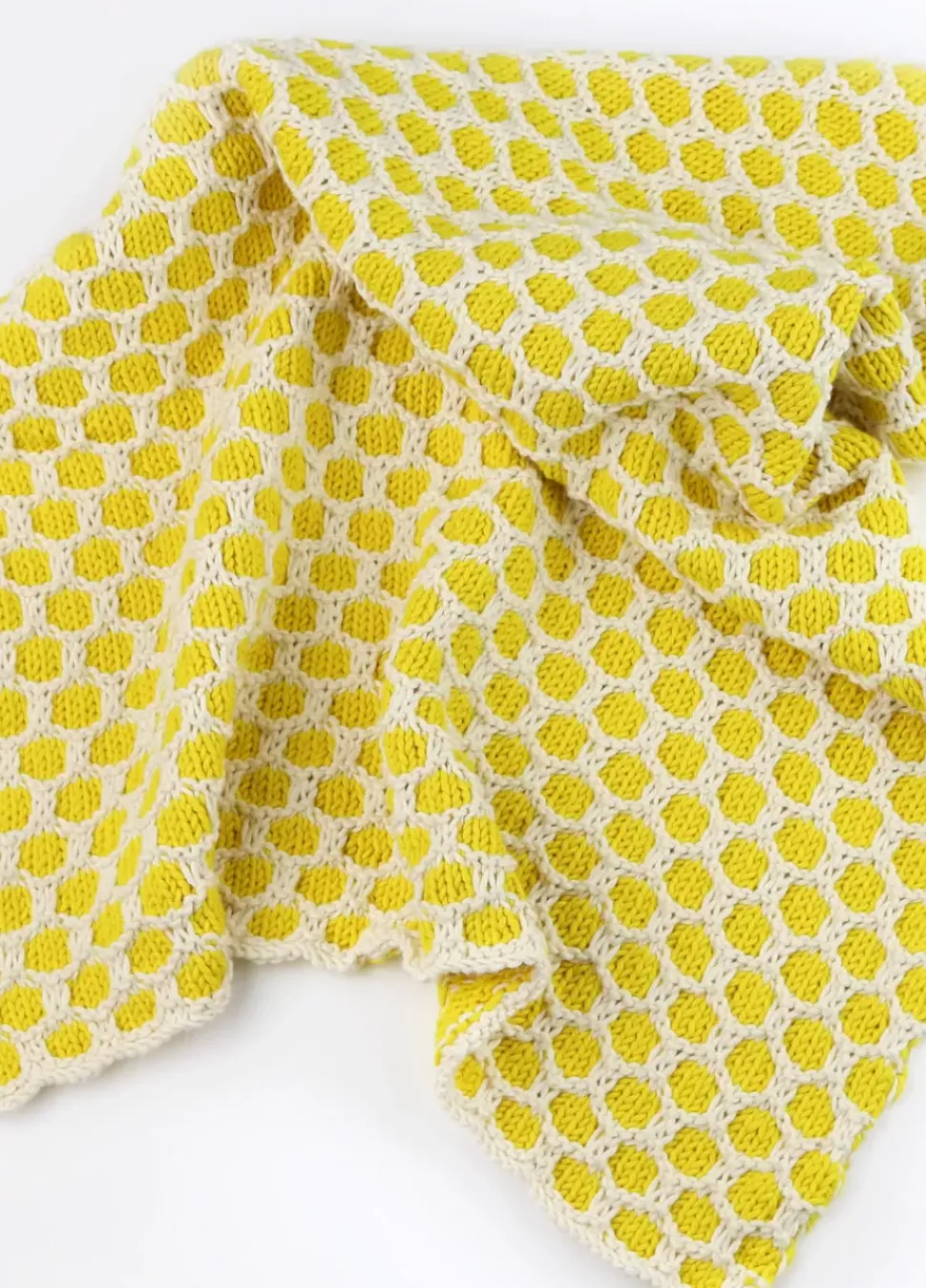 We Are Knitters Bee Blanket Kit| Blankets