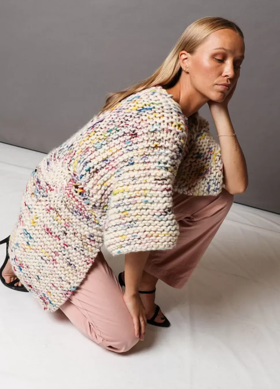 We Are Knitters Melvoin Cardigan Kit| Accessories|Cardigan & Vests
