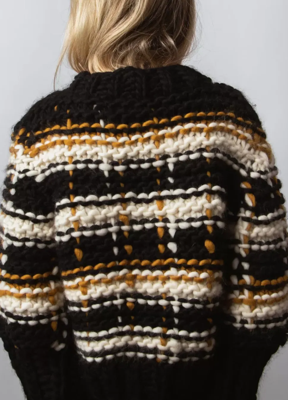 We Are Knitters 22N71 Sweater x Oliva Kit| Sweaters