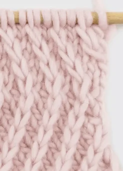 We Are Knitters Petite Wool Millennial Pink| Bulky|Ool