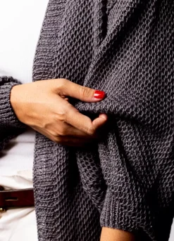 We Are Knitters Sasa Cardigan Kit| Accessories|Cardigan & Vests