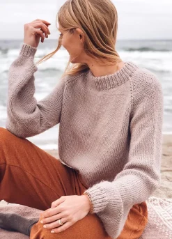 We Are Knitters Sundby Sweater Kit| Cardigan & Vests|Sweaters