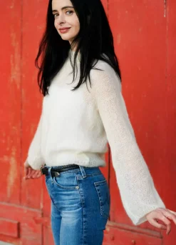 We Are Knitters The go to Sweater x Krysten Ritter Kit| Cardigan & Vests|Sweaters